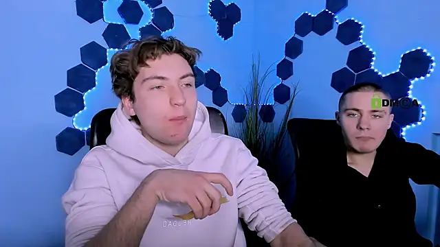 Snapshot of joseph_bear_ chatting on 02-16-26, 07:45 joseph bear online show from 02-16-26, 07:45