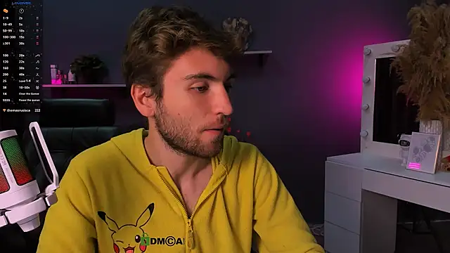 joseph bear  online show from 10-06-25, 02:24