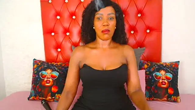 GaggingQueen32 online show from 11-26-25, 01:16