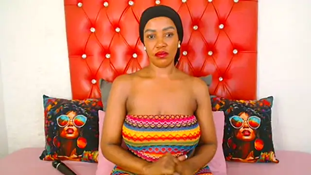 GaggingQueen32 online show from 11-22-25, 05:45