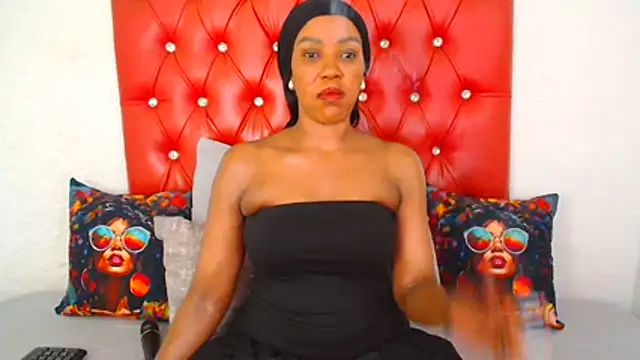 GaggingQueen32 online show from 11-13-25, 05:39