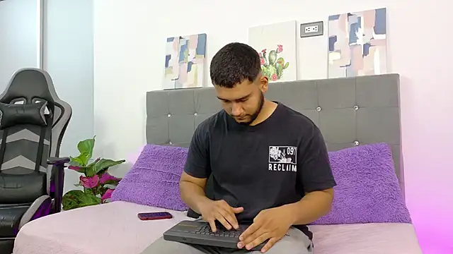  online show from 06-16-26, 12:27