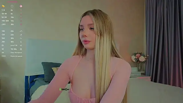  sophielov online show from 07-10-26, 08:09