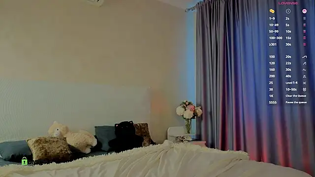  sophielov online show from 02-20-26, 06:26