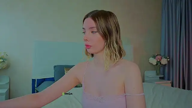  sophielov online show from 05-29-26, 10:49