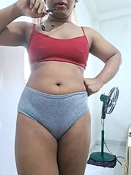 BeautyGirl sara online show from 05-02-26, 05:23