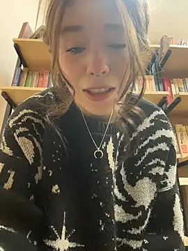 Mimiumuy online show from 11-12-25, 04:22