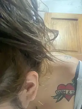 Isisflame online show from 10-16-25, 05:43