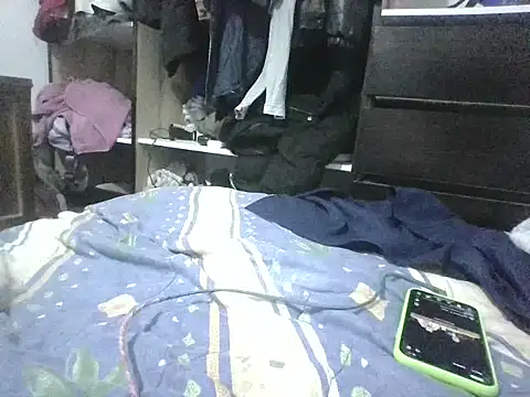 Isisflame online show from 10-26-25, 02:23