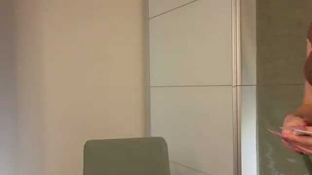 slyshypie online show from 11-29-25, 01:11