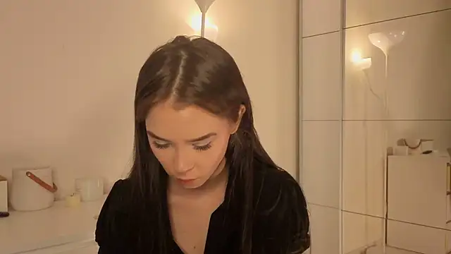 slyshypie online show from 11-16-25, 02:11