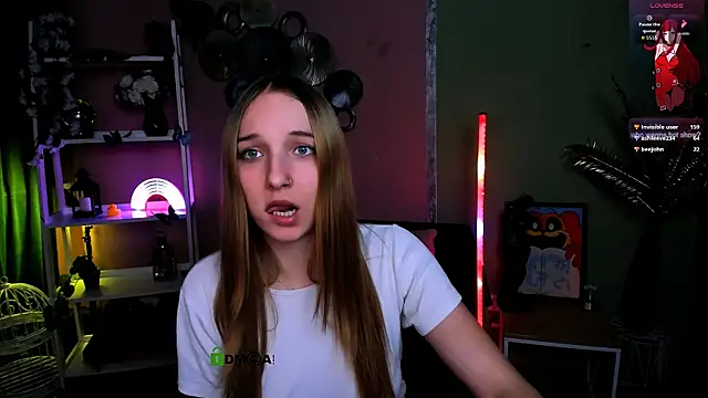 keylas moan online show from 12-17-25, 05:18