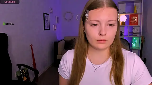 keylas moan online show from 11-17-25, 01:26