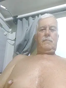 Snapshot of slaveman4you chatting on 09-13-25, 12:54 slaveman4you online show from 09-13-25, 12:54