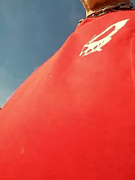 Snapshot of slaveman4you chatting on 09-29-25, 01:50 slaveman4you online show from 09-29-25, 01:50