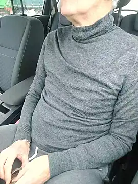 Snapshot of slaveman4you chatting on 01-12-26, 02:02 slaveman4you online show from 01-12-26, 02:02