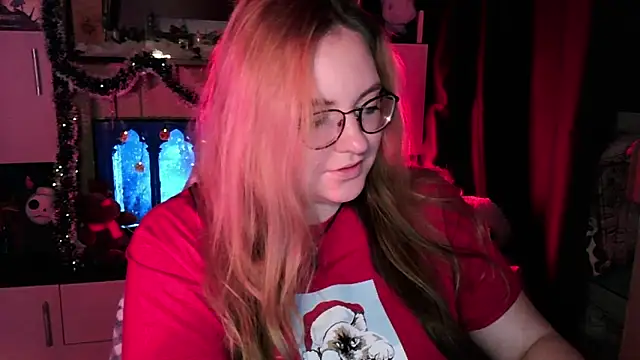 Snapshot of ZayaRush chatting on 12-21-25, 02:52 ZayaRush online show from 12-21-25, 02:52