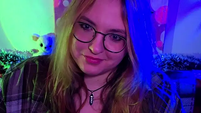 Snapshot of ZayaRush chatting on 01-31-26, 07:45 ZayaRush online show from 01-31-26, 07:45