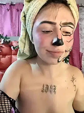 Kitty Melodi online show from 10-21-25, 09:09