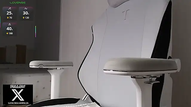 delgadopollon1991 online show from 01-13-26, 11:19