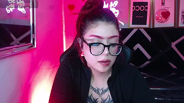 Red Bunny v online show from 05-31-26, 03:40