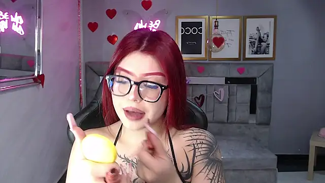 Red Bunny v online show from 02-13-26, 01:22