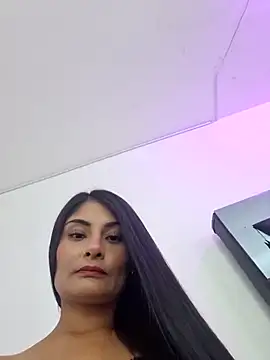 Snapshot of LaiaTorres1 chatting on 09-22-25, 09:59 LaiaTorres1 online show from 09-22-25, 09:59