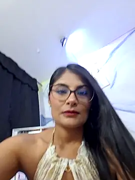 Snapshot of LaiaTorres1 chatting on 09-15-25, 10:26 LaiaTorres1 online show from 09-15-25, 10:26