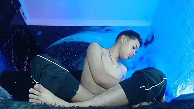 SemerHott online show from 10-28-25, 01:21