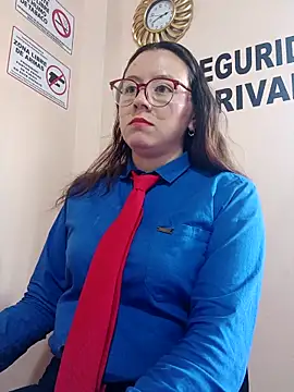 Hannah-colx online show from 10-26-25, 06:41