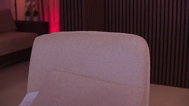 CassyeLips online show from 10-06-25, 08:53