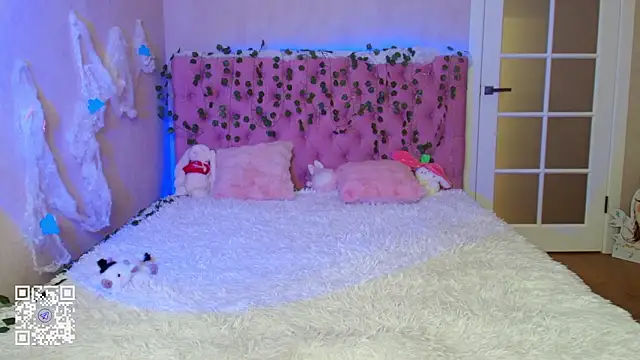 Pink Lila18 online show from 02-21-26, 12:45