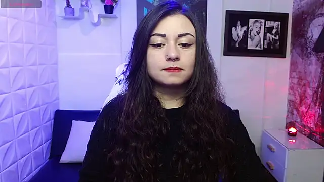 Eva Roussell online show from 10-31-25, 02:35