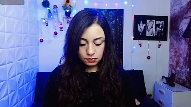 Eva Roussell online show from 12-22-25, 02:50