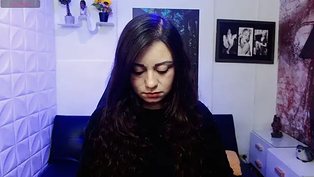 Eva Roussell online show from 11-14-25, 02:32