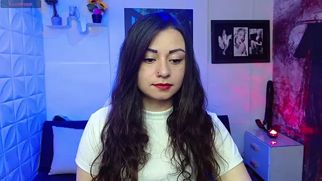 Eva Roussell online show from 10-27-25, 02:29