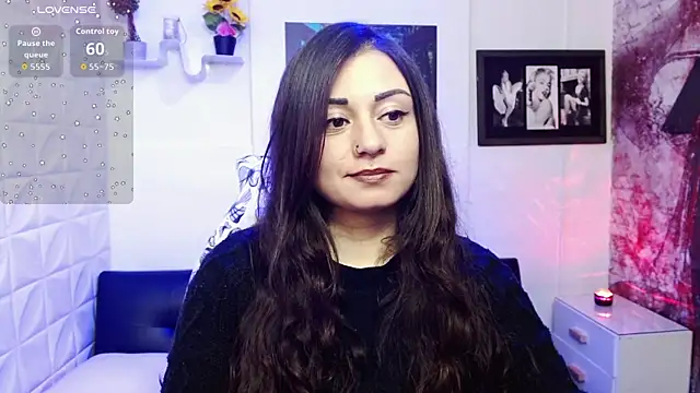 Eva Roussell online show from 10-21-25, 02:27