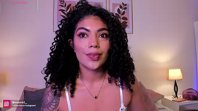 miss curazao online show from 06-18-26, 01:27