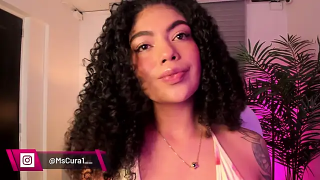 Snapshot of miss_curazao chatting on 05-29-26, 12:44 miss curazao online show from 05-29-26, 12:44