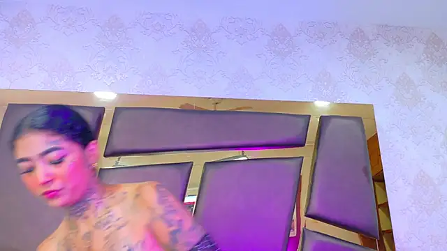 EmilieLake online show from 12-03-25, 08:52