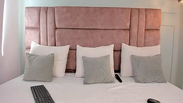 amber colliiins online show from 03-07-26, 08:03