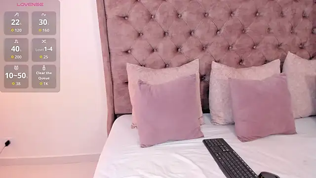 amber colliiins online show from 09-25-25, 05:30