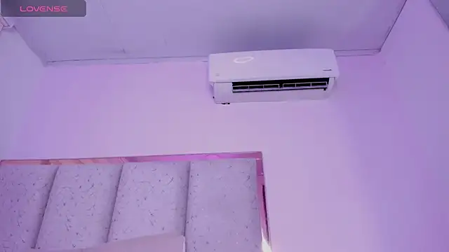 violeta olsen online show from 04-16-26, 09:39