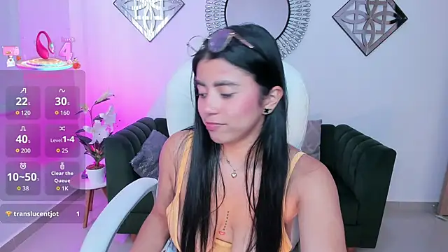 issi loren online show from 12-22-25, 09:37