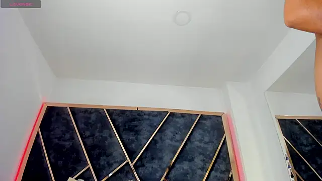 SusanaHenao online show from 03-04-26, 06:04