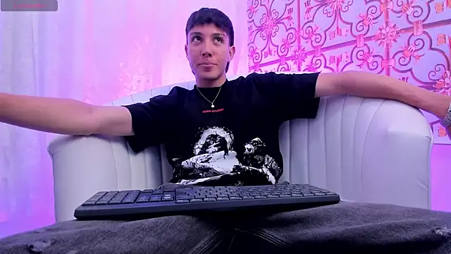 LittleDanny  online show from 03-17-26, 03:15