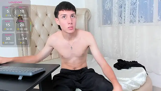 LittleDanny  online show from 09-08-25, 02:16