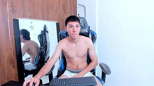 LittleDanny  online show from 09-21-25, 01:16