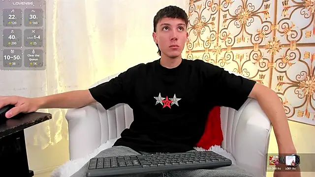 LittleDanny  online show from 03-09-26, 04:43