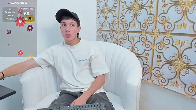 LittleDanny  online show from 11-15-25, 07:07